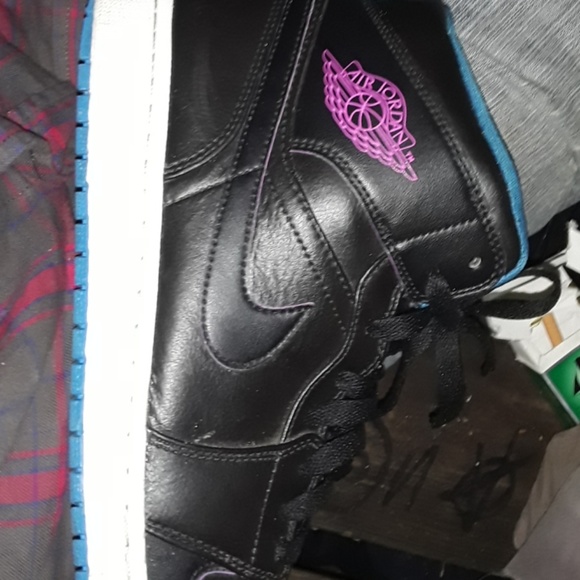 Jordan 1 Retro Radio Raheem - Picture 2 of 2